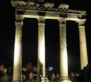 Apollotempel in Side bei Nacht