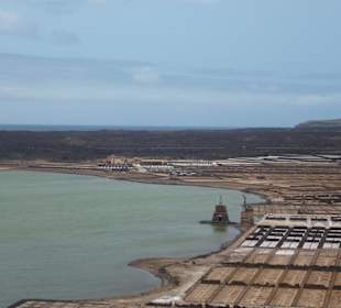 Blick auf die Meersalzgewinnungsanlage