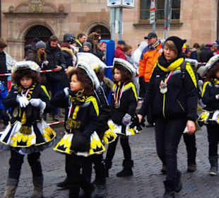 Tanzgruppen der Kleinen