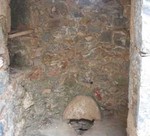 Klossett mit Rückenlehne