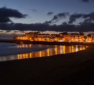 Strand bei Nacht