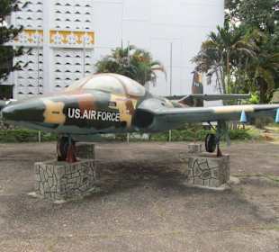  museum plane tay ninh