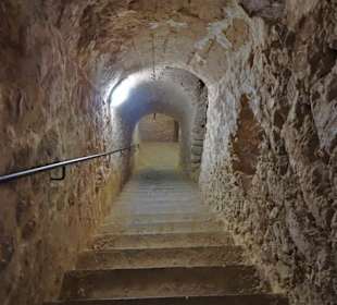 Gang zum Kerker des Fort Liberia