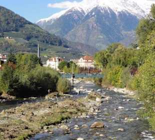 Spaziergang an der Sommerpromenade
