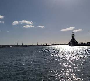 USS Missouri 