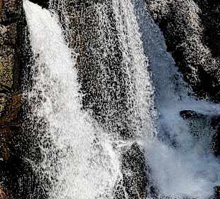 Imposanter Wassersturz