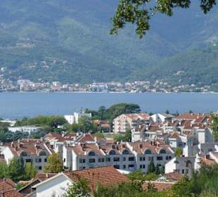 Blick von Tivat in Richtung Bijela