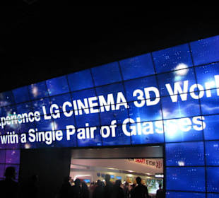 Experience LG Cinema 3D World 