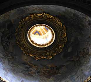 Petersdom Innenimpression