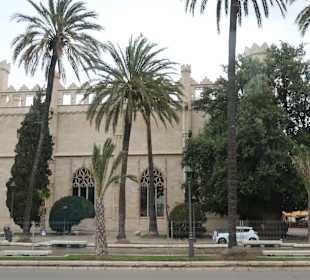 Bei der ehemaligen Seehandelsbörse La Llotja