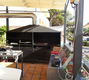 Bon Sol im neuen Outfit