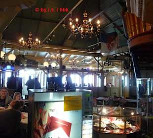 Immer gut besucht das Cafe / die Gaststätte