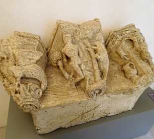 Ausstellung in den Kreuzgängen des Klosters