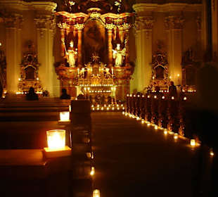 In der katholischen Kirche gegenüber vom Hotel