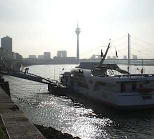 Rheinuferpromenade Düsseldorf