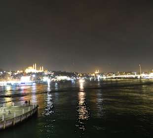 Стамбул. Ночной Босфор.