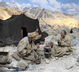 Dioramen in der Tibet-Abteilung