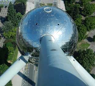 Atomium - 3