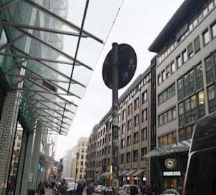 Der Hamburger Jungfernstieg