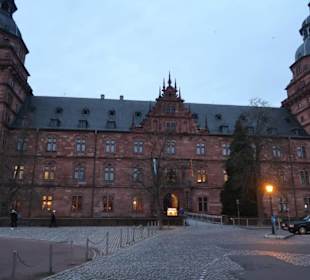 Schloss-Aussenansicht