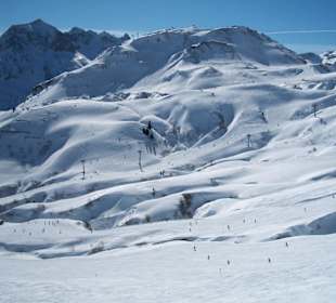 Great skiing with crowds