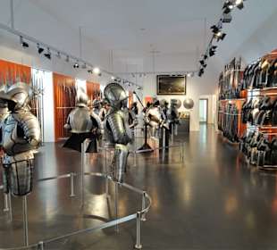 Impressionen aus der Rüstkammer des Landesmuseums