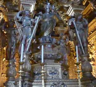 Einer der Marienaltäre in der Kathedrale