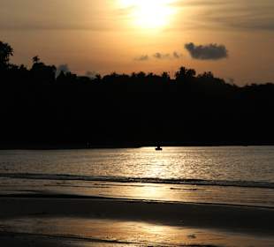 Bang Tao Beach o zmroku
