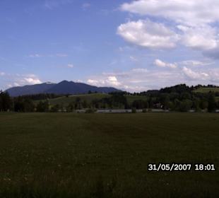 Blick vom Inselsee auf die Allgäuer Berge