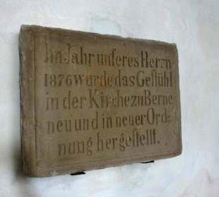 Gedenktafel für neues Gestühl