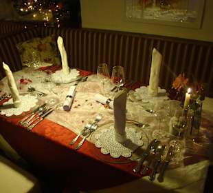 Festlich gedeckter Tisch