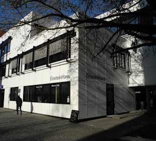 Volkshochschule/ Einsteinhaus