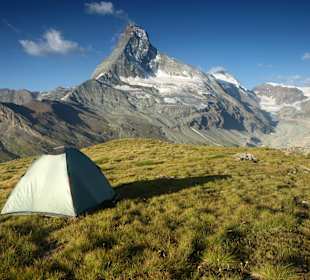 Namiot pod Matterhornem.