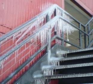 Eisige Temperaturen am Hafen
