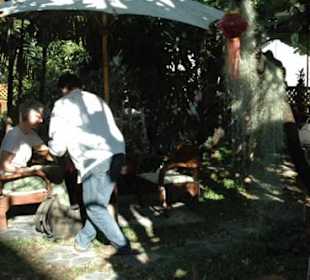 Schattiger Cafegarten