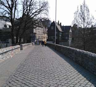 Spaziergang von der Lahnbrücke zur Altstadt