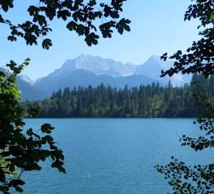 Blick auf das Karwendelgebirge