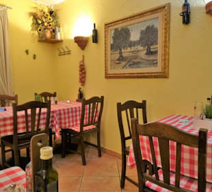 Blick in die Gasträume der Pizzeria Peppino