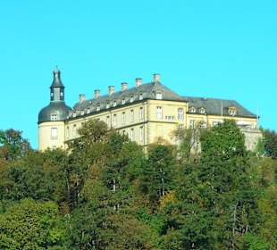 Blick von Bad Wildungen auf das Schloss