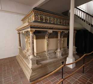 Sarkophag Fürstbischof Philipp Sigismund