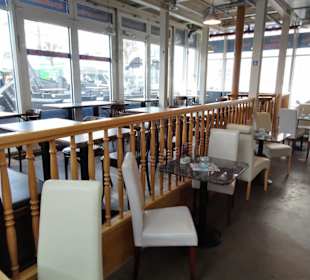 Rundgang durch die Markthalle Aurich