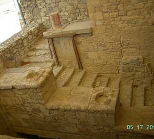 Knossos - najstarsza i pierwsza zbudowana klatka