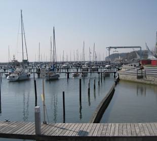 Yachthafen April 2009