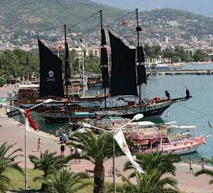 Hafen Alanya
