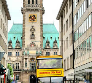 Mit dem Doppeldecker die Stadt erkunden