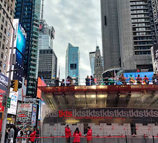 Times Square mit TKTS-Schaltern