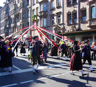 Volkstanzgrp.Eschenbach Festwagen Erntedank