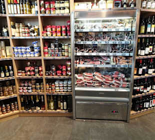 Feinkostauswahl der Metzgerei Egger