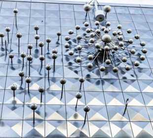 Skulptur "Licht und Bewegung"