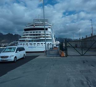 Im Hafen von Barcelona